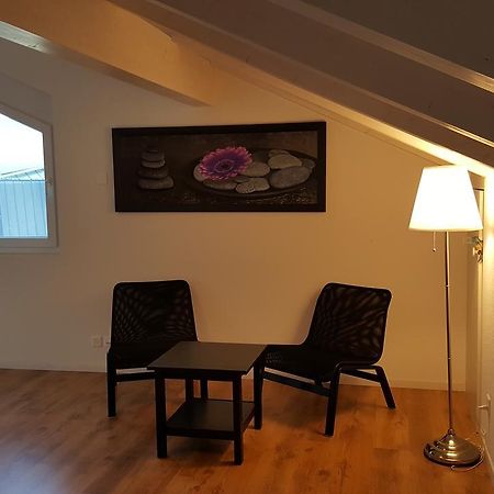 Attika Wohnung Spiez Exterior foto