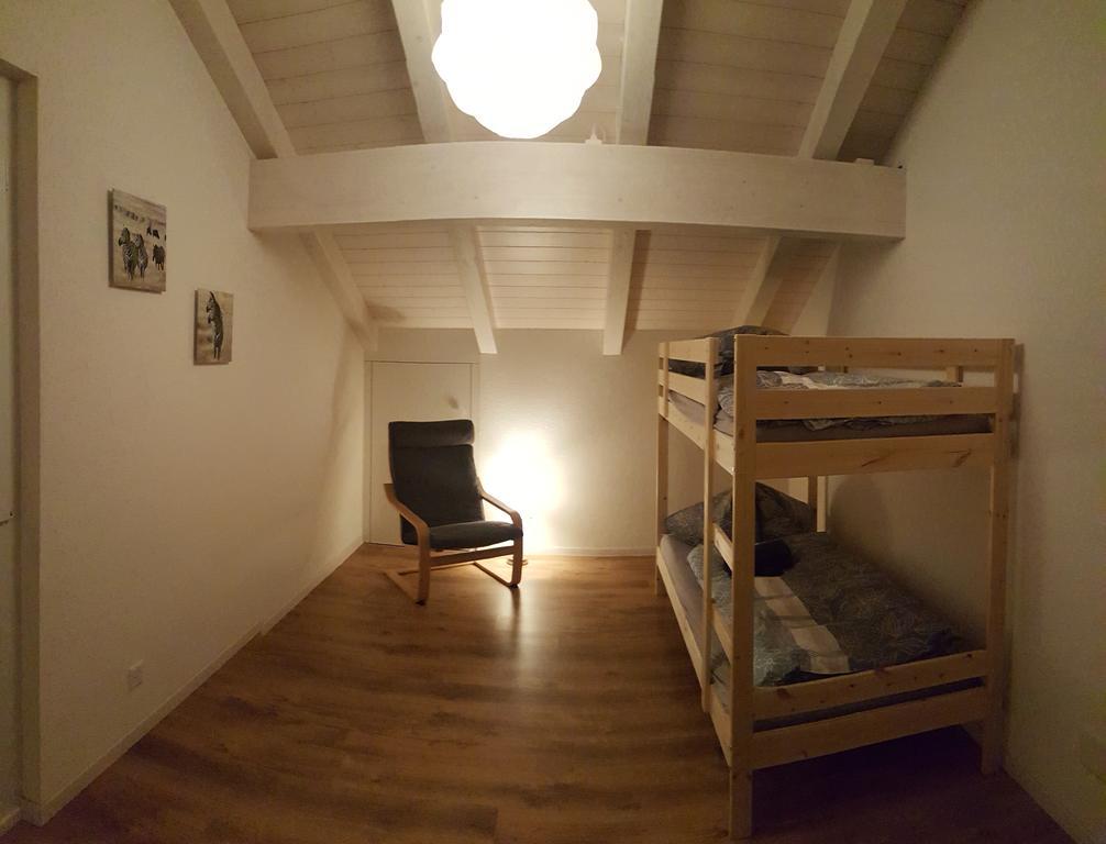 Attika Wohnung Spiez Exterior foto